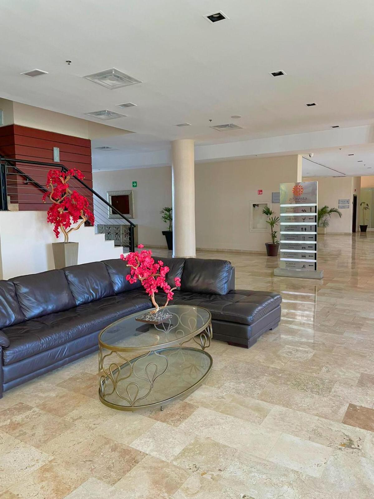 Altavista Hotel Reynosa Exterior foto