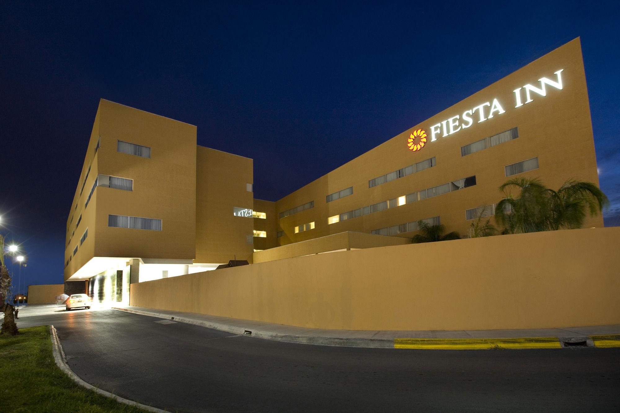 Altavista Hotel Reynosa Exterior foto